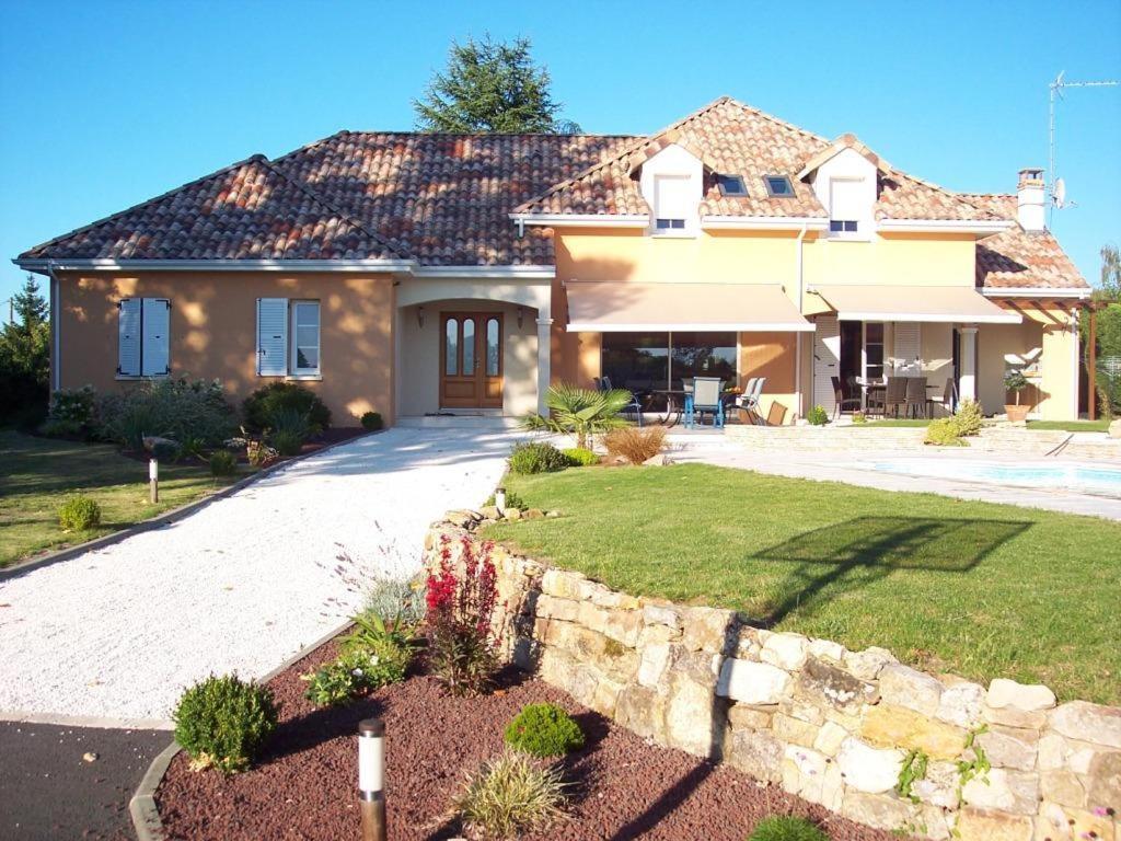 Villa Du Courboulay Sargé Les Le Mans Buitenkant foto